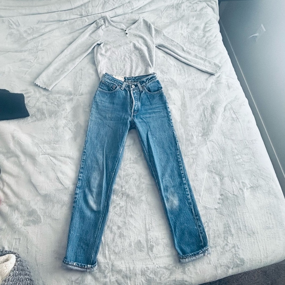 Vintage Levi’s Buttonfly Upcycled, Sz 23, ReDun